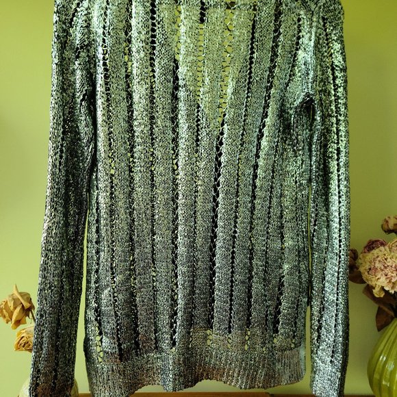 Metallic Silver Knitted Cardigan Sweater - Picture 3 of 8